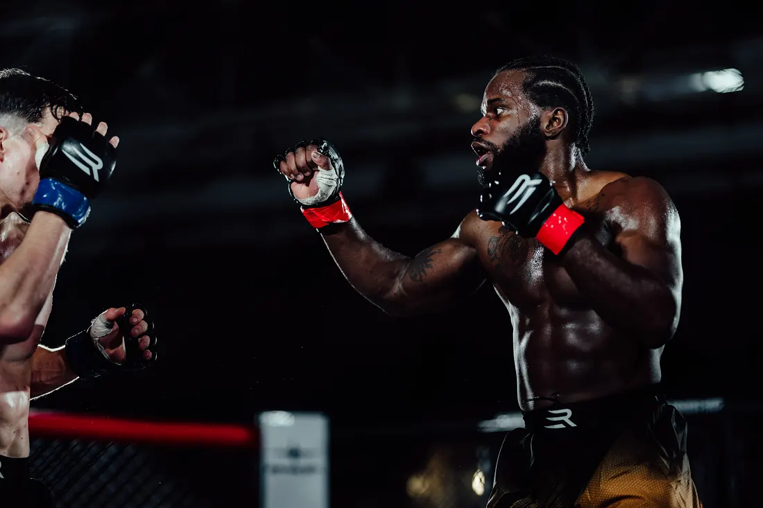 Photo de gala de MMA par MB Creative Studio (11/103)