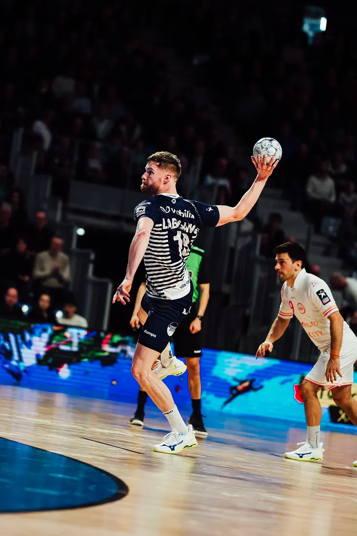 Photo de match de handball Cesson contre Toulouse (18/21)