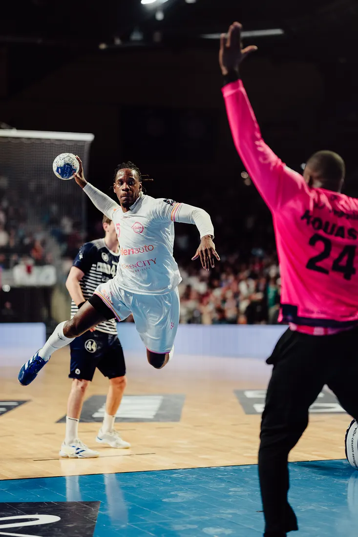 Photo de match de handball Cesson contre Toulouse (6/21)