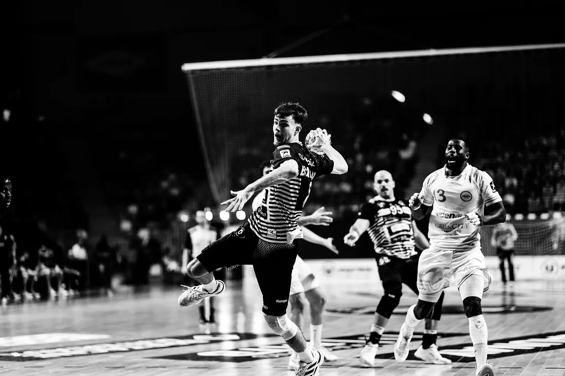 Photo de match de handball Cesson contre Toulouse (5/21)