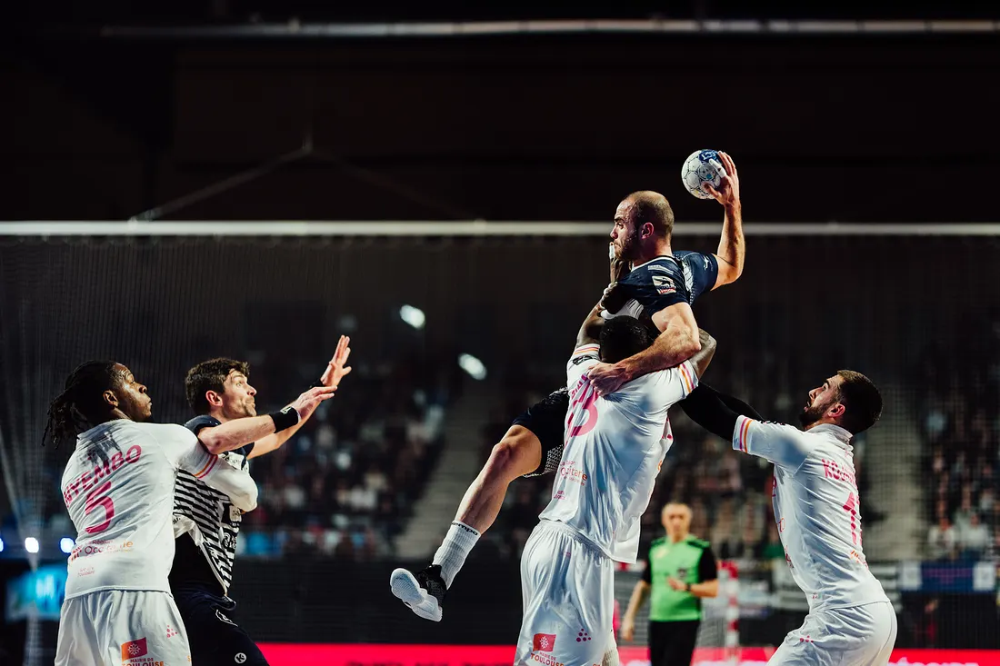 Photo de match de handball Cesson contre Toulouse (2/21)